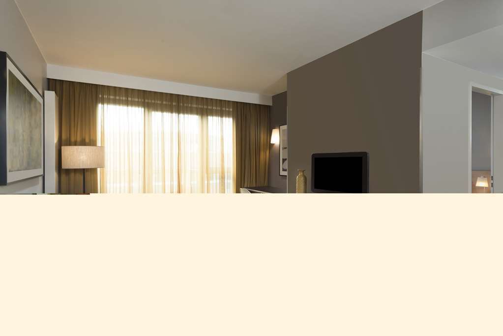 Lejlighedshotel Adina Michel
